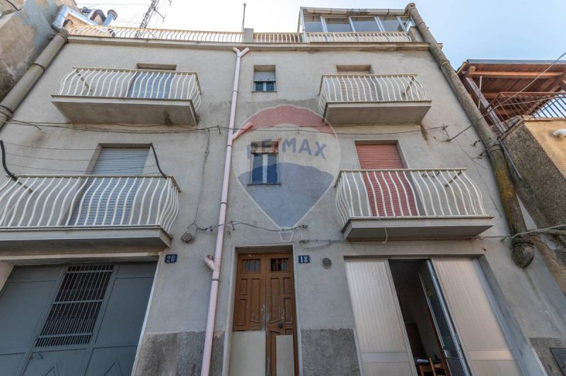 Casa indipendente a Caltagirone