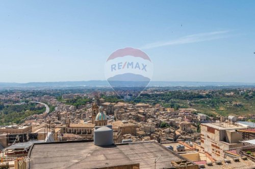 Casa indipendente a Caltagirone