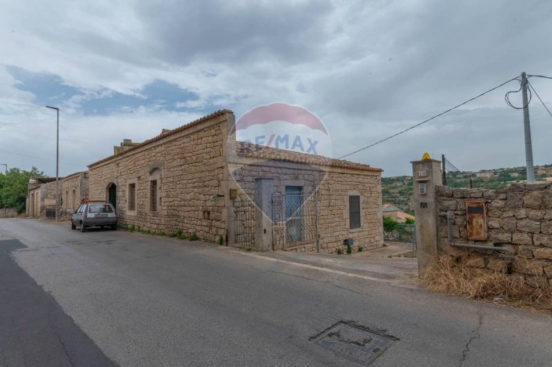 Casa indipendente a Modica