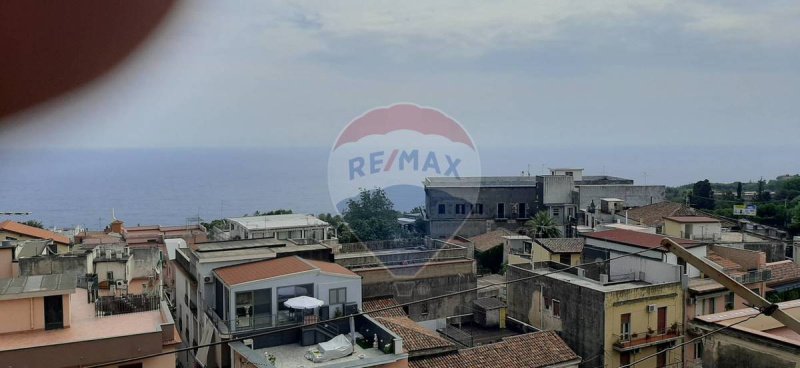 Apartamento en Acireale