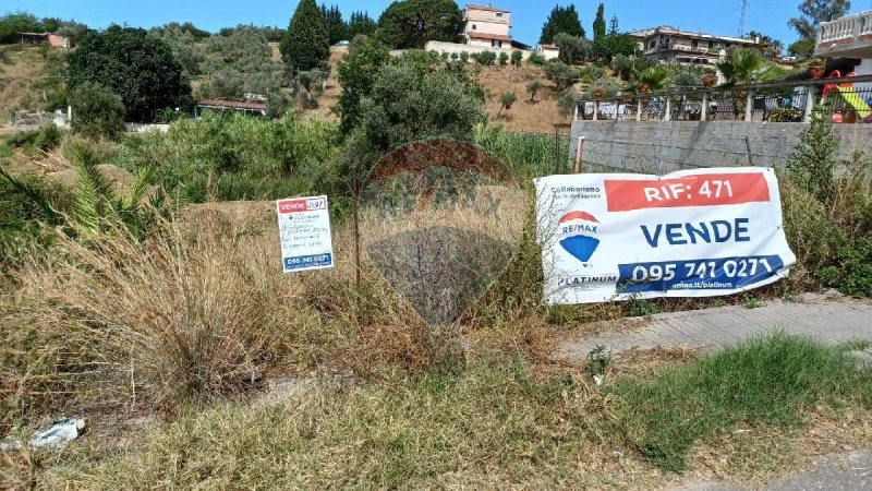 Building plot in Acquedolci