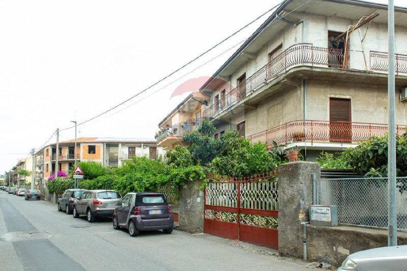 Semi-detached house in Camporotondo Etneo