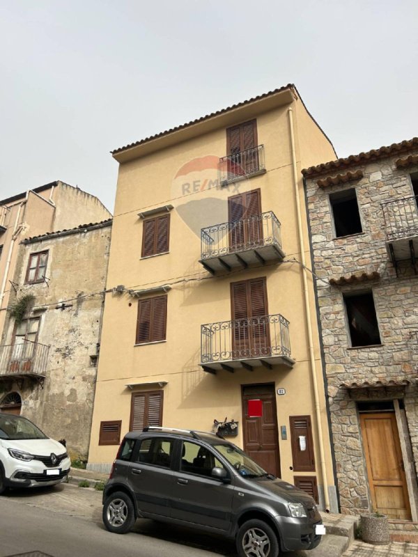 Appartamento a Caccamo