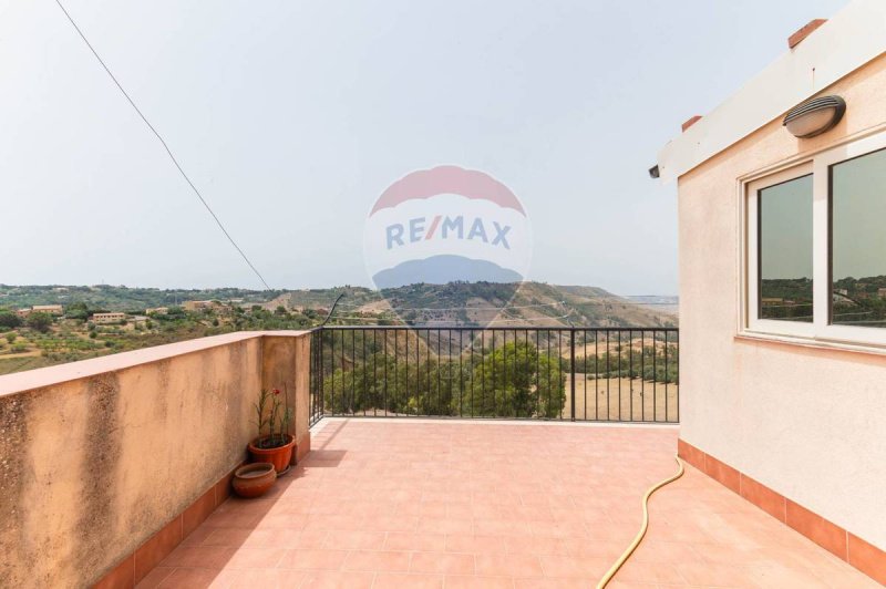 Casa indipendente a Caltagirone