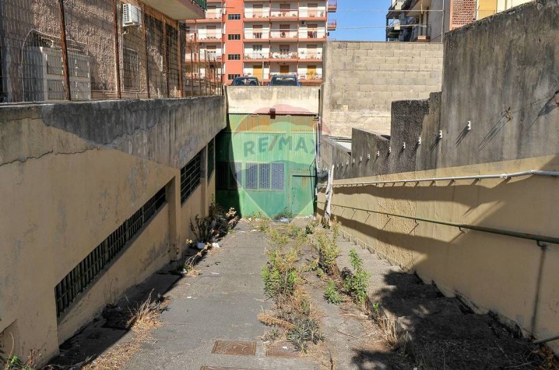 Edifício comercial em Catânia