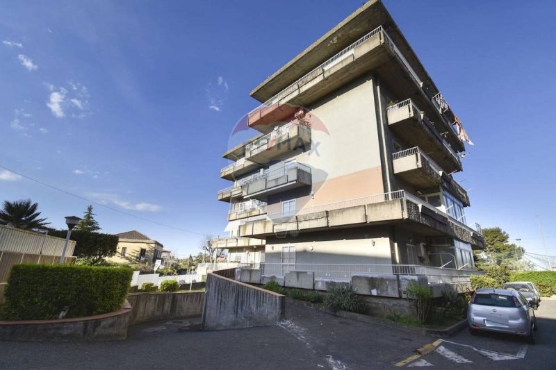 Apartamento en Acireale