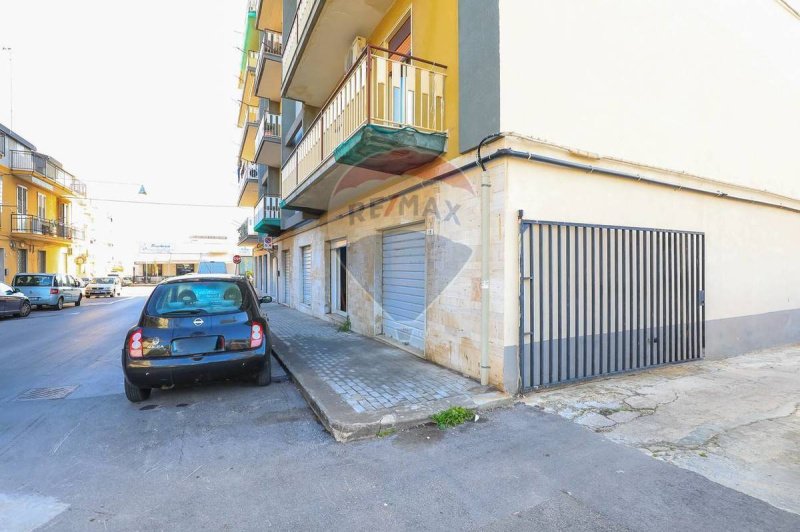 Inmueble comercial en Priolo Gargallo