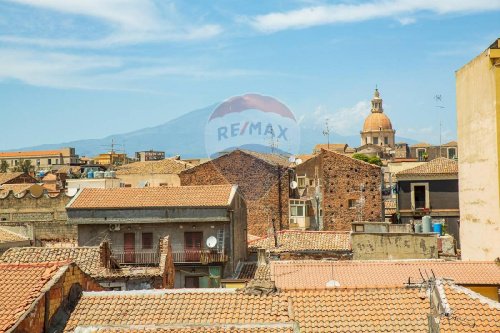 Detached house in Catania