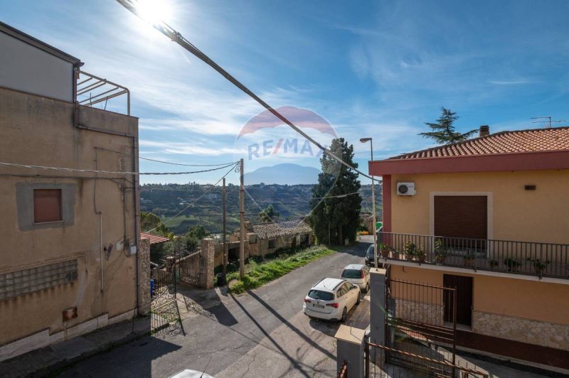 Apartamento en Caltagirone