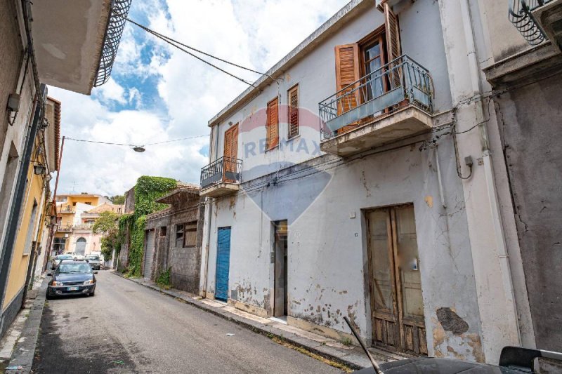 Casa semi indipendente a Santa Venerina