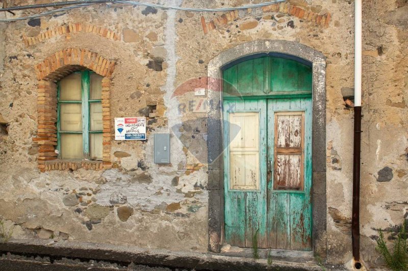 Casa independiente en Calatabiano