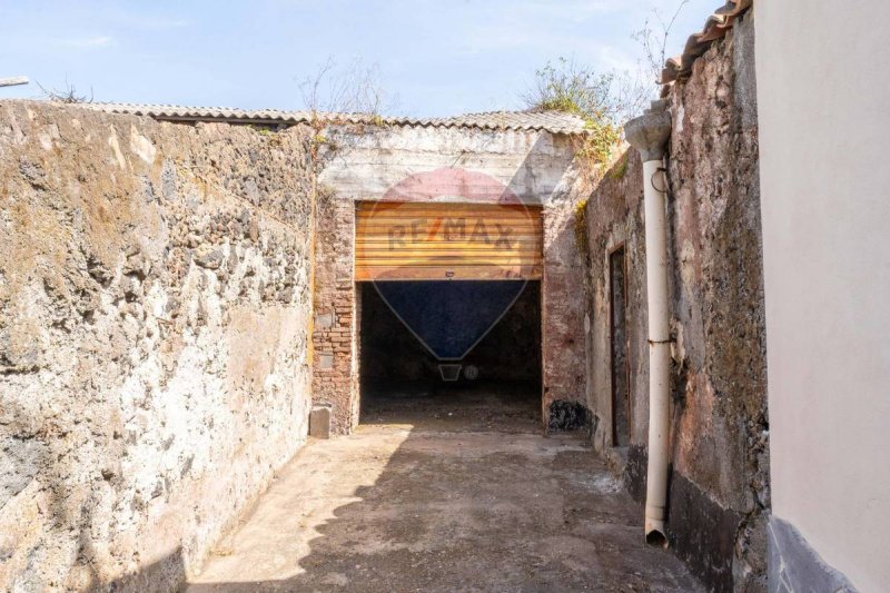 Takvåning i San Gregorio di Catania