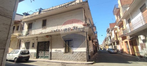 Detached house in Paternò