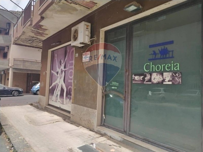 Inmueble comercial en Caltagirone