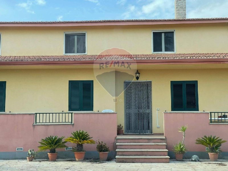 Detached house in Modica