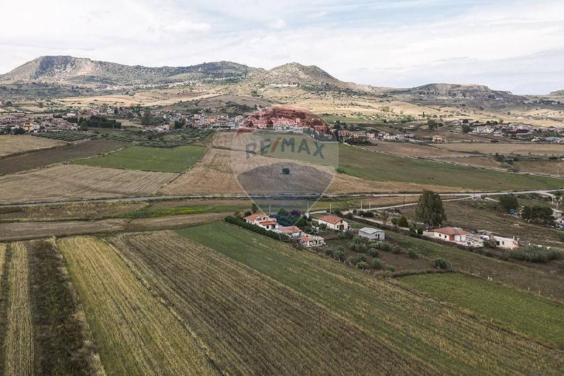 Jordbruksmark i Castel di Iudica