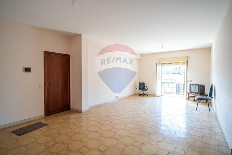 Apartamento en Acireale