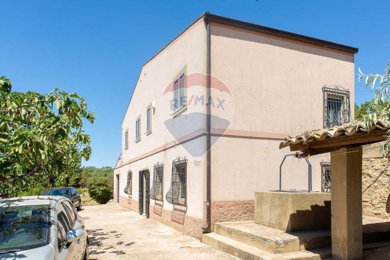 Detached house in Piazza Armerina