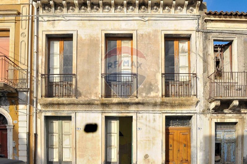 Casa independiente en Piedimonte Etneo