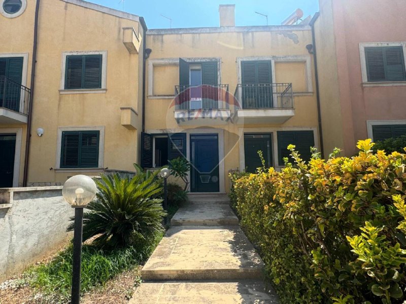 Terraced house in Pachino