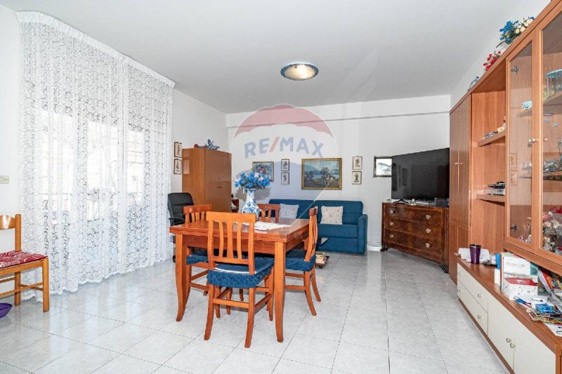 Apartamento em Santa Teresa di Riva