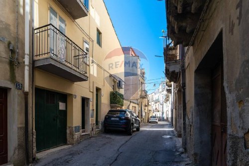 Casa indipendente a Caltagirone