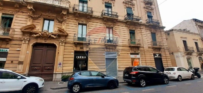 Commercial property in Acireale