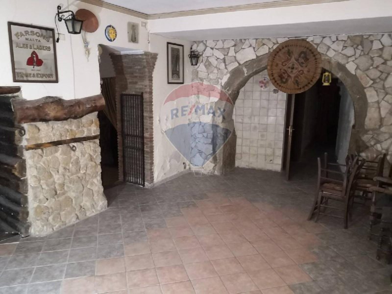 Commercial property in Caltagirone