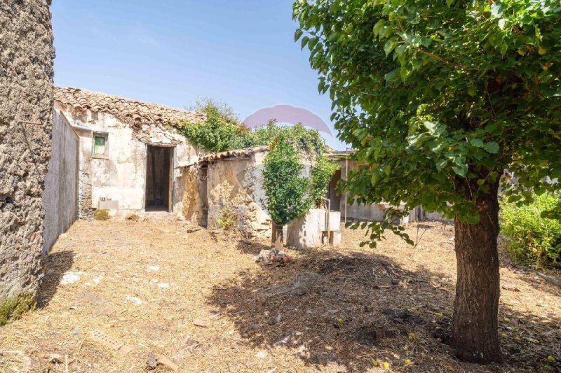 Villa i San Gregorio di Catania