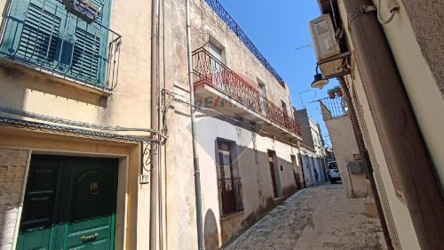 Maison individuelle à Chiaramonte Gulfi