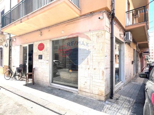 Inmueble comercial en Siracusa