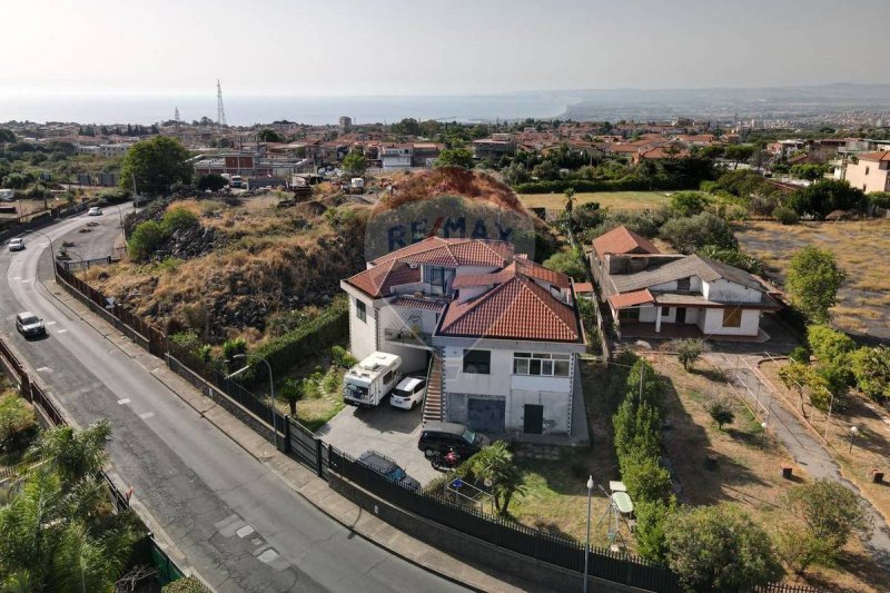 House in Tremestieri Etneo