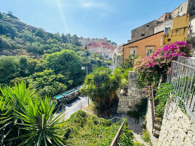 Vrijstaande woning in Ragusa