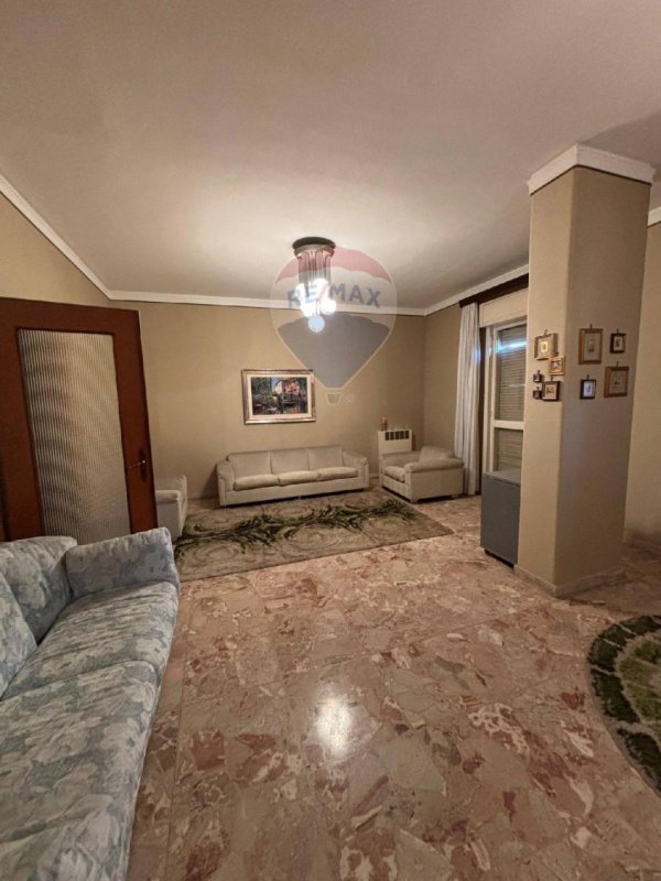 Apartamento em Paternò