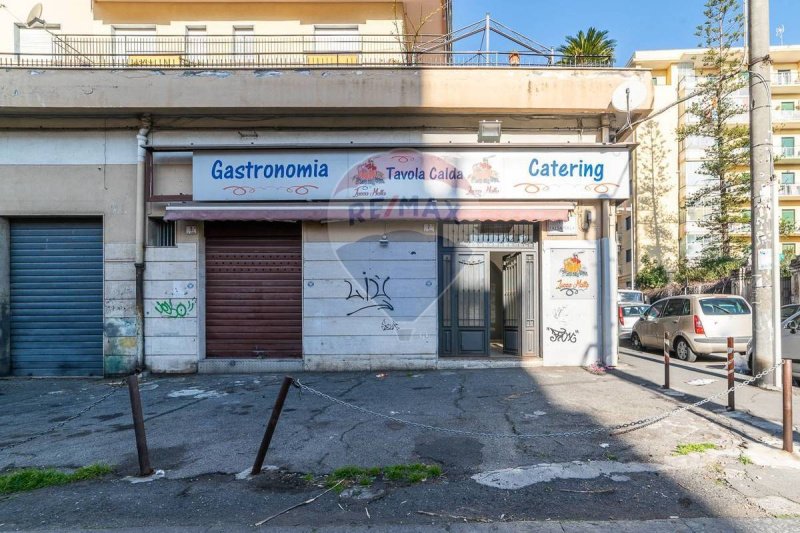 Zakelijk onroerend goed in Catanië