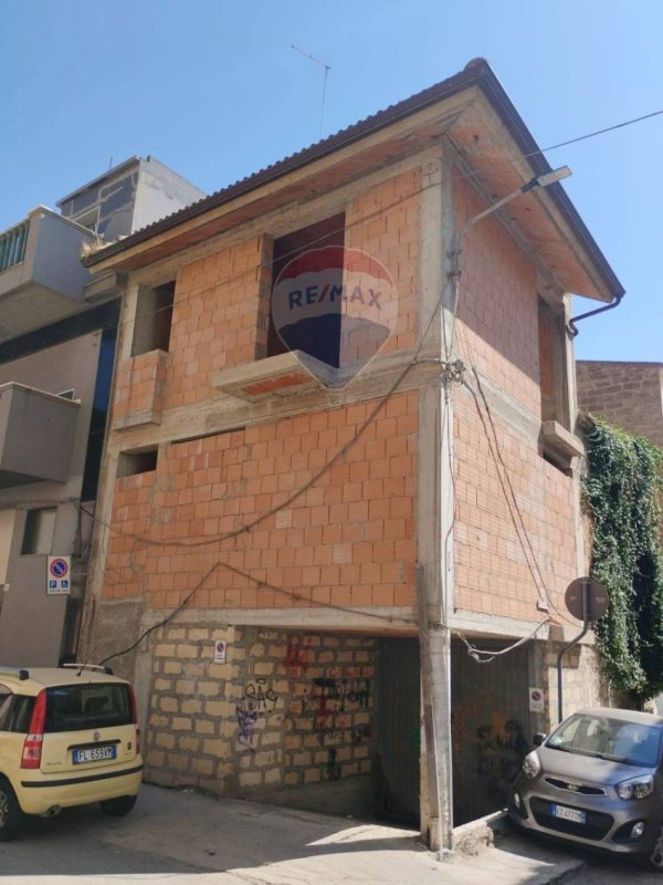 Detached house in Vittoria