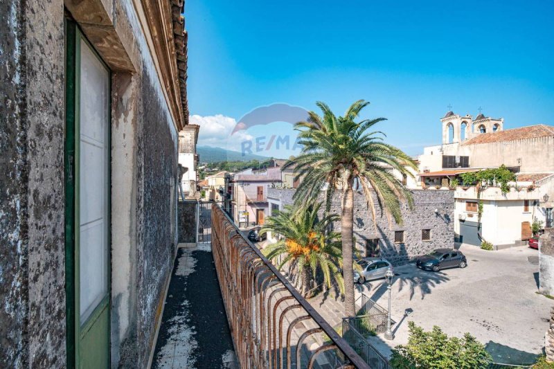 Vrijstaande woning in Piedimonte Etneo