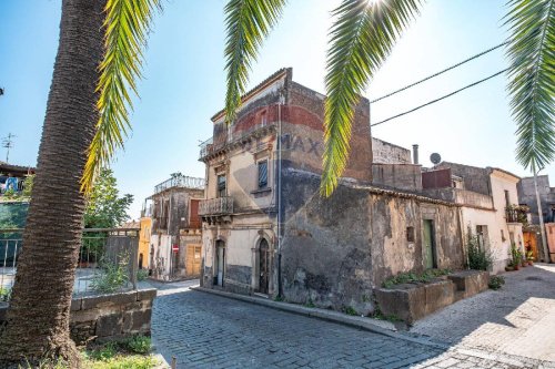 Maison individuelle à Piedimonte Etneo