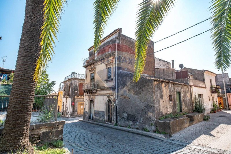 Casa independiente en Piedimonte Etneo