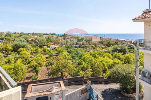 Appartement à Aci Castello