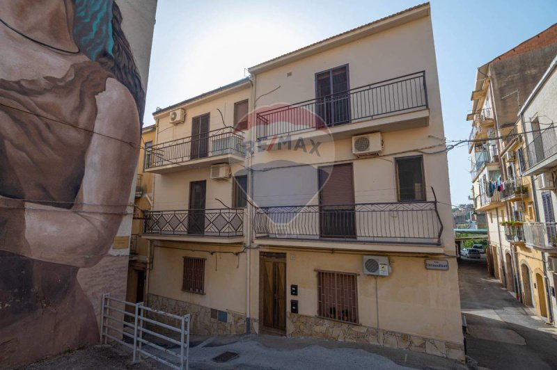 Apartamento en Caltagirone