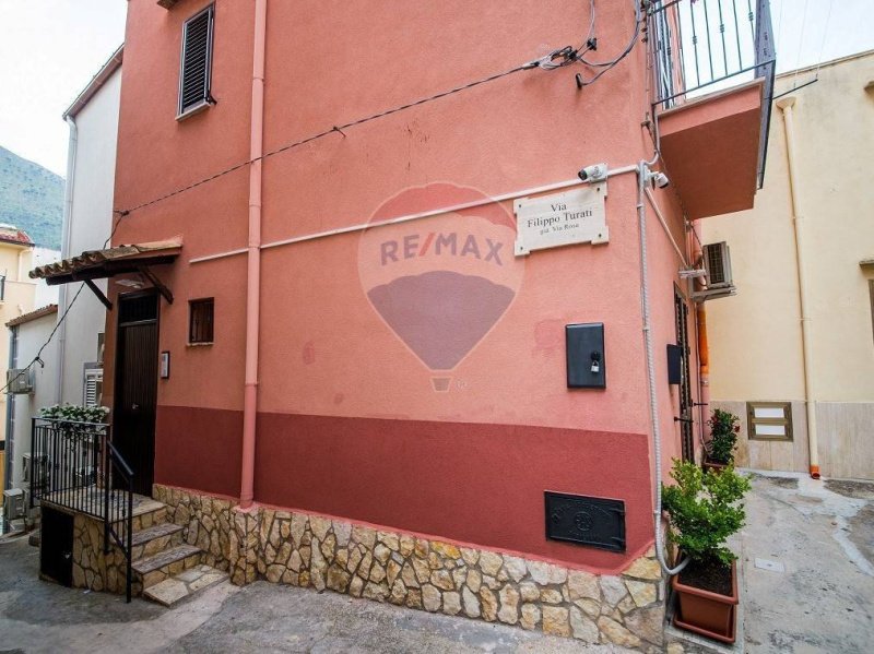 Maison individuelle à Castellammare del Golfo