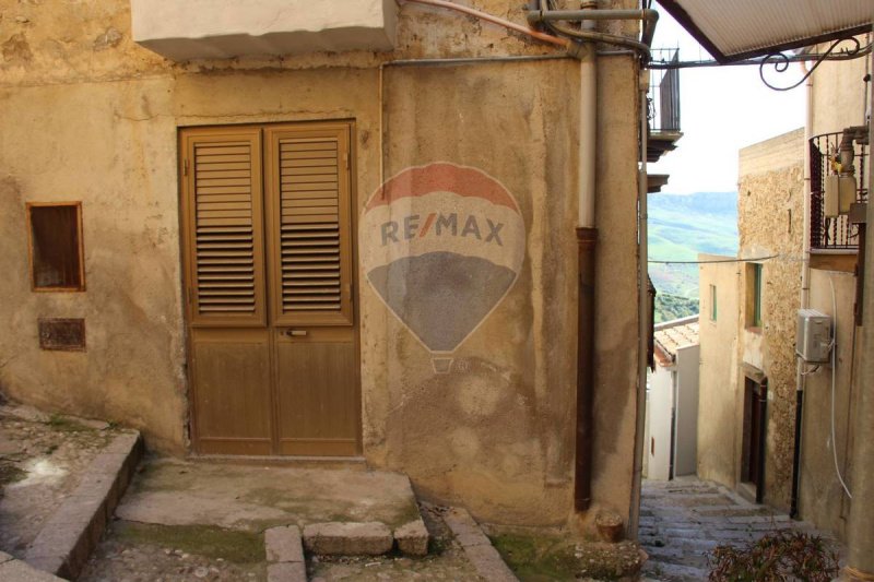 Casa independiente en Caccamo