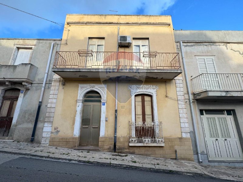 Maison individuelle à Pachino