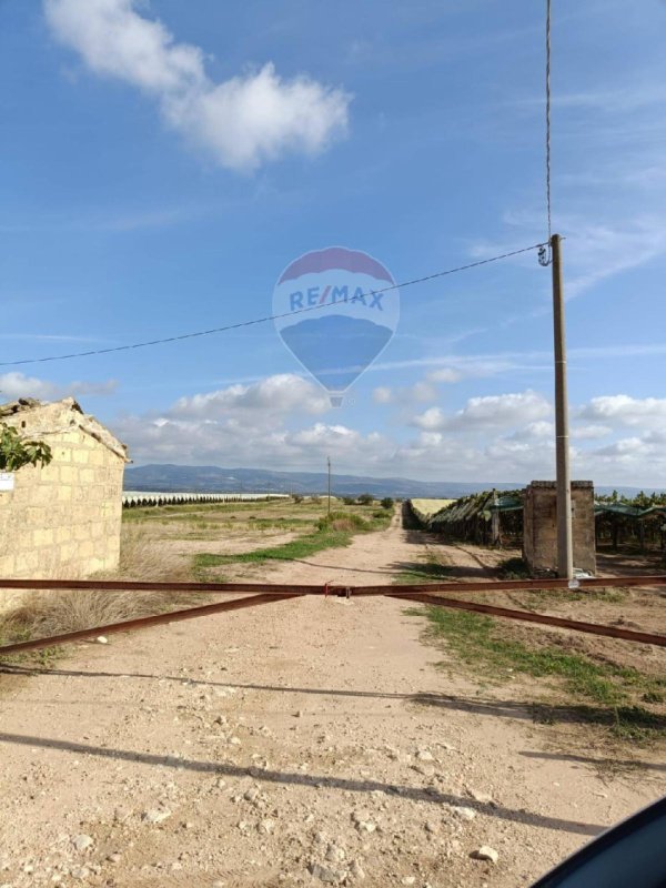 Agricultural land in Licodia Eubea