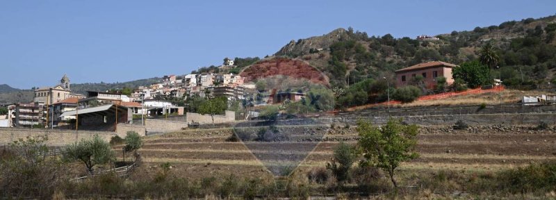 Terrain à bâtir à Giardini-Naxos