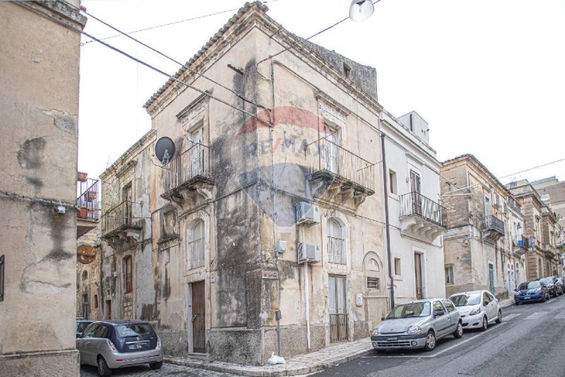 Casa indipendente a Ragusa