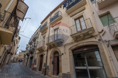 Apartamento em Caltagirone