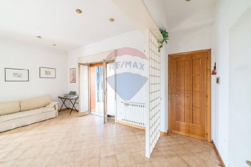 Apartamento em Pedara