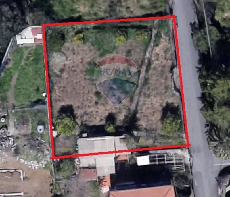 Building plot in Mascalucia